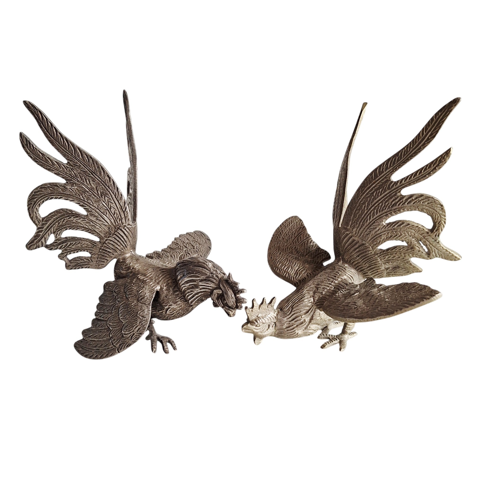 Paar metalen kemphaantjes - vechtende hanen beeldjes Frans decoratief - set van 2