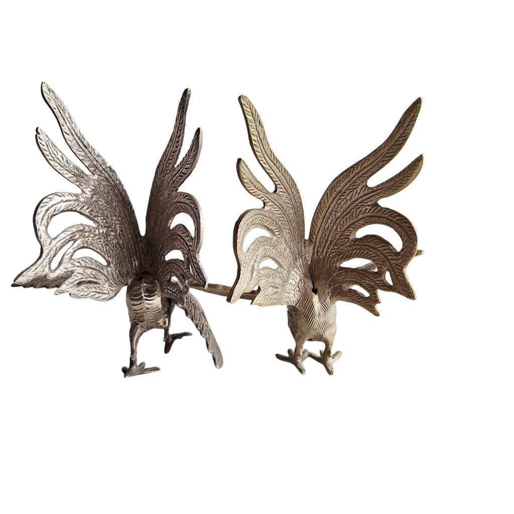 Paar metalen kemphaantjes - vechtende hanen beeldjes Frans decoratief - set van 2
