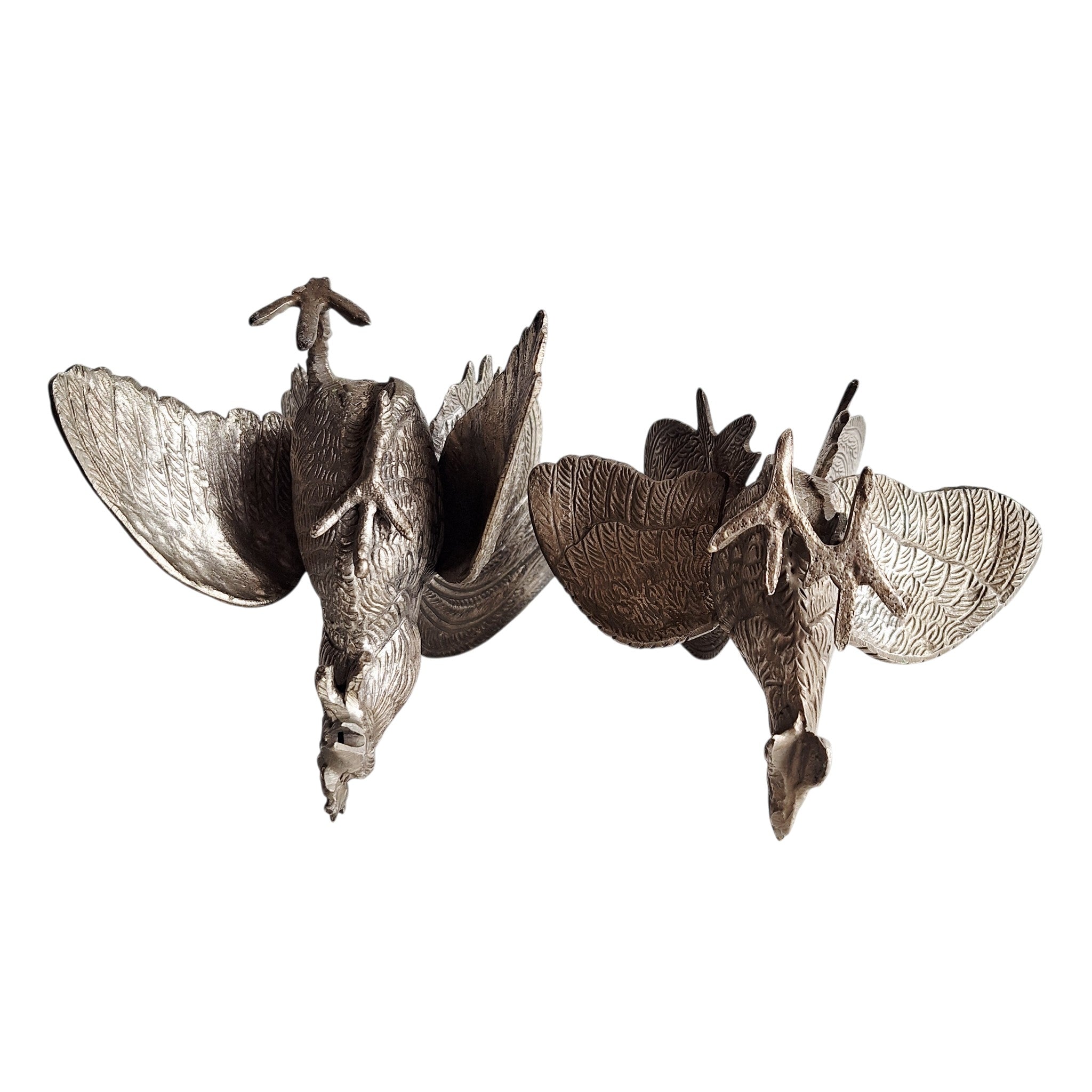 Paar grote metalen kemphaantjes - vechtende hanen beeldjes Frans decoratief - set van 2