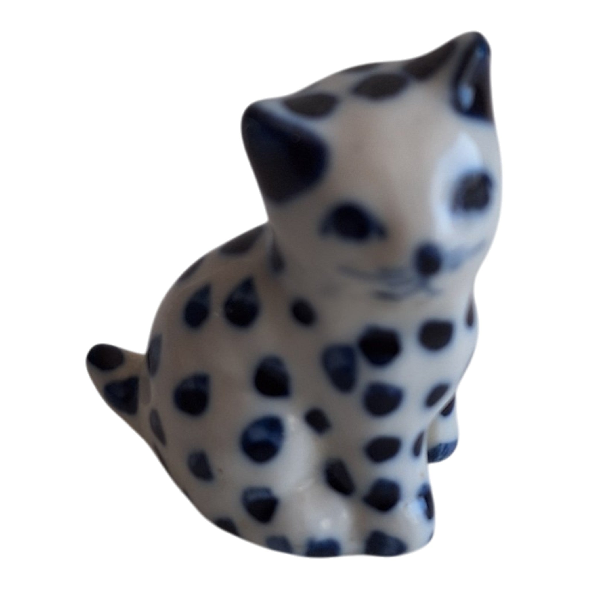 Miniatuur Kattenbeeldje - Blauw-Wit Keramiek - Stippenpatroon