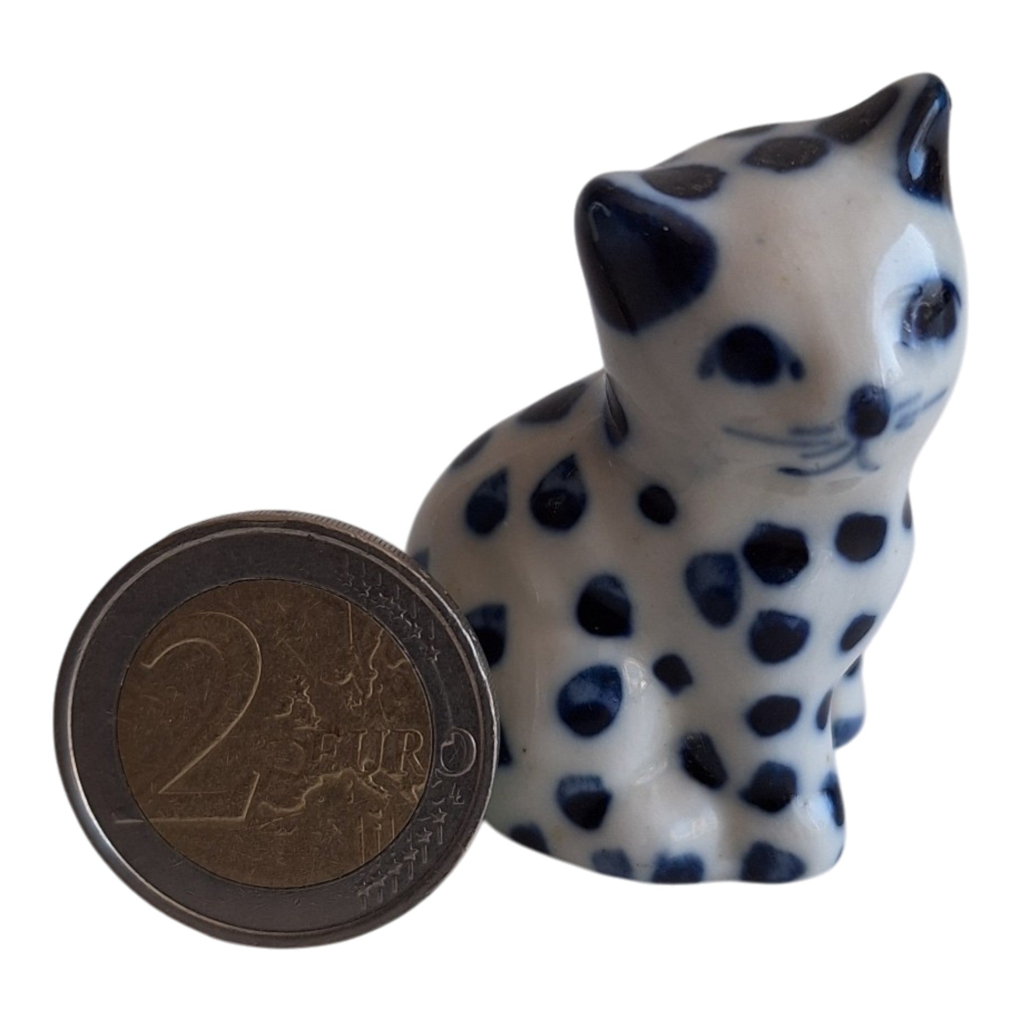 Miniatuur Kattenbeeldje - Blauw-Wit Keramiek - Stippenpatroon