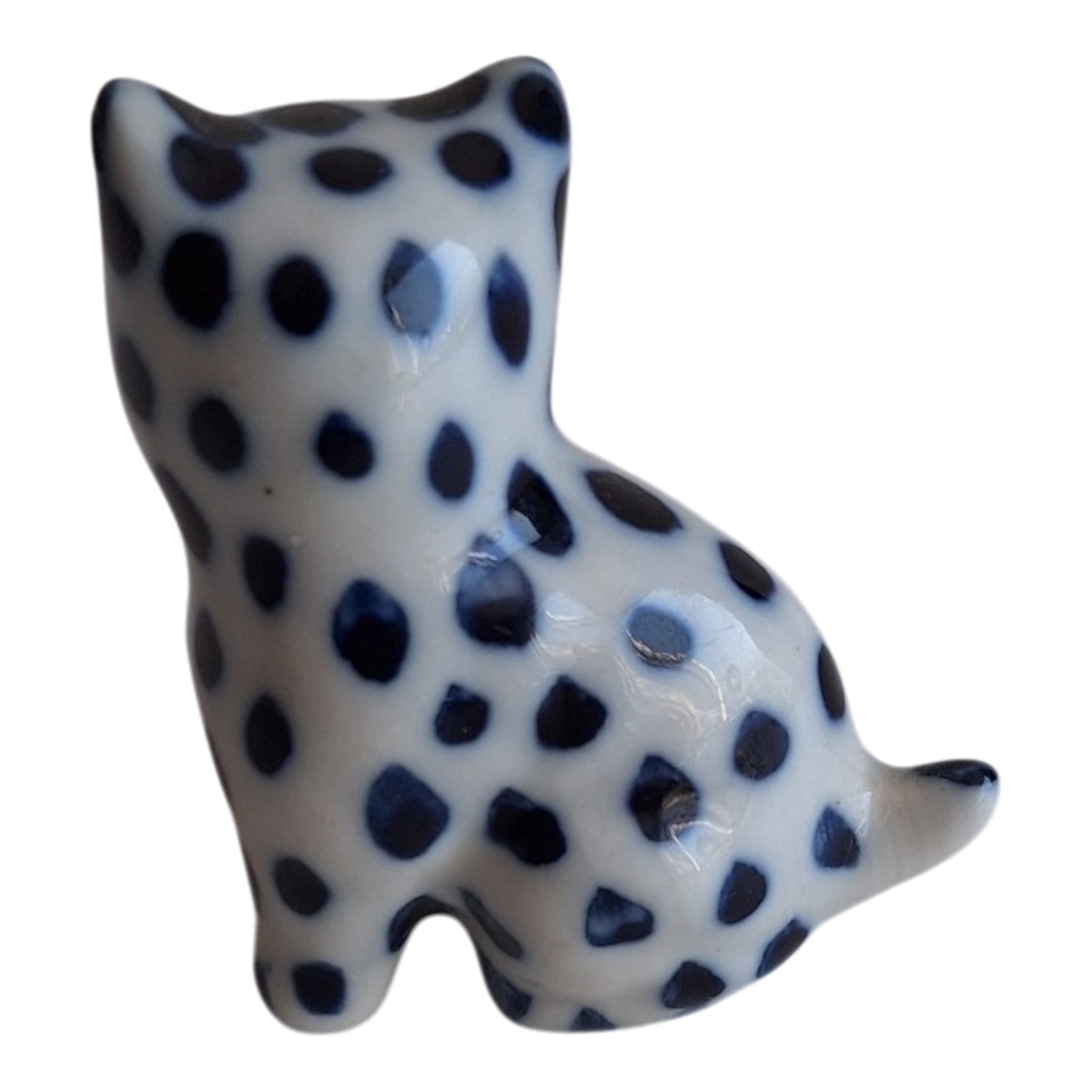 Miniatuur Kattenbeeldje - Blauw-Wit Keramiek - Stippenpatroon