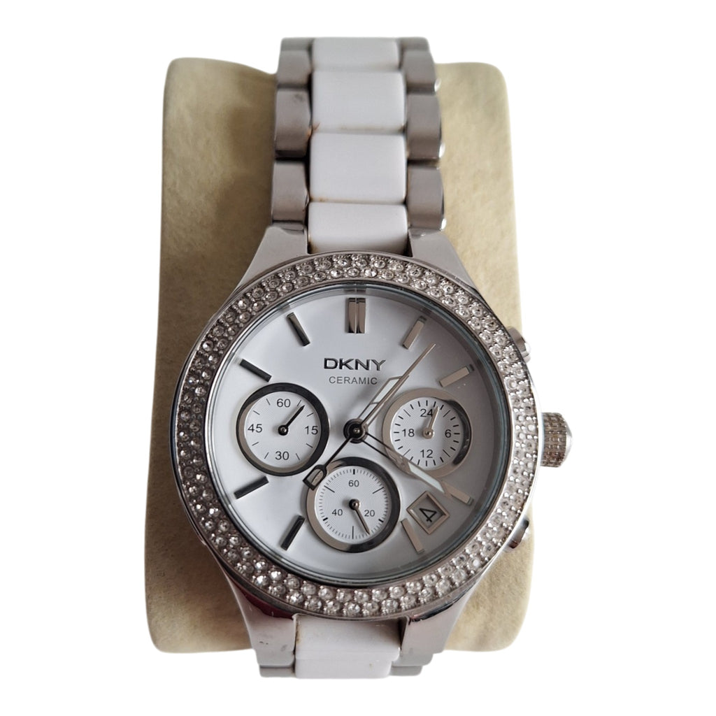 DKNY NY8181 dameshorloge - wit keramiek met strass-bezel en stalen band, 39mm