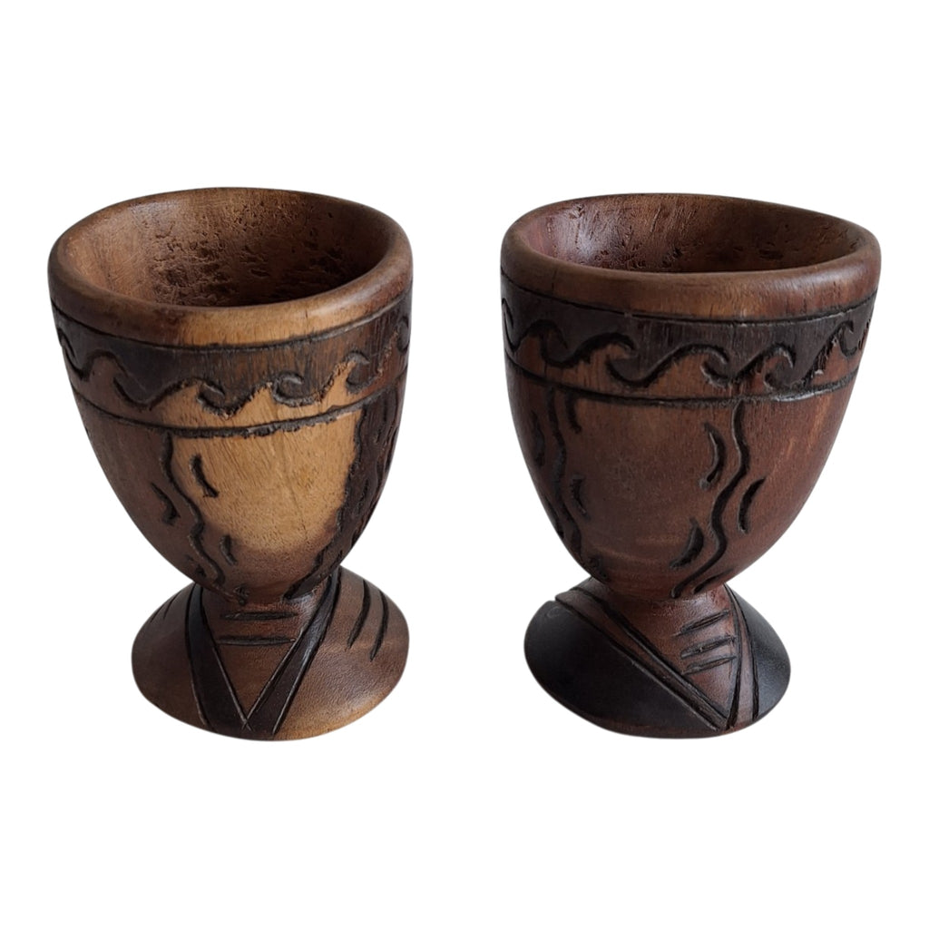 Set van 2 houten kelken uit Centraal- en West-Afrika