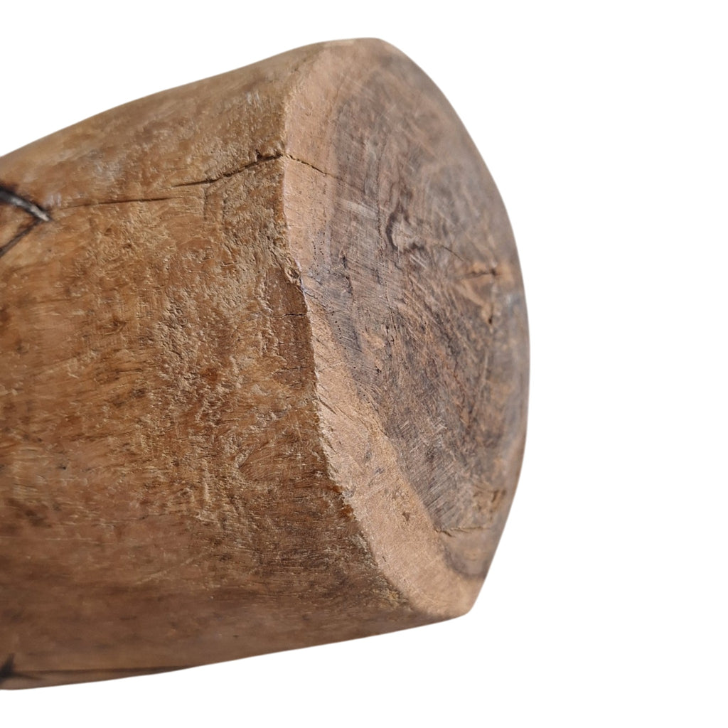 Marokkaanse houten wandhouder met Berbermotief
