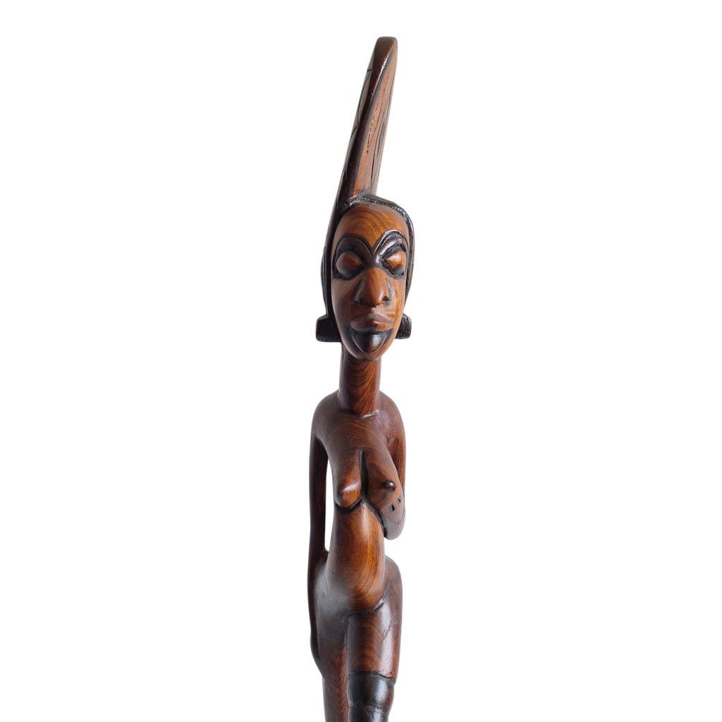 Houten beeld van gestileerde Afrikaanse vrouw - boho stijl