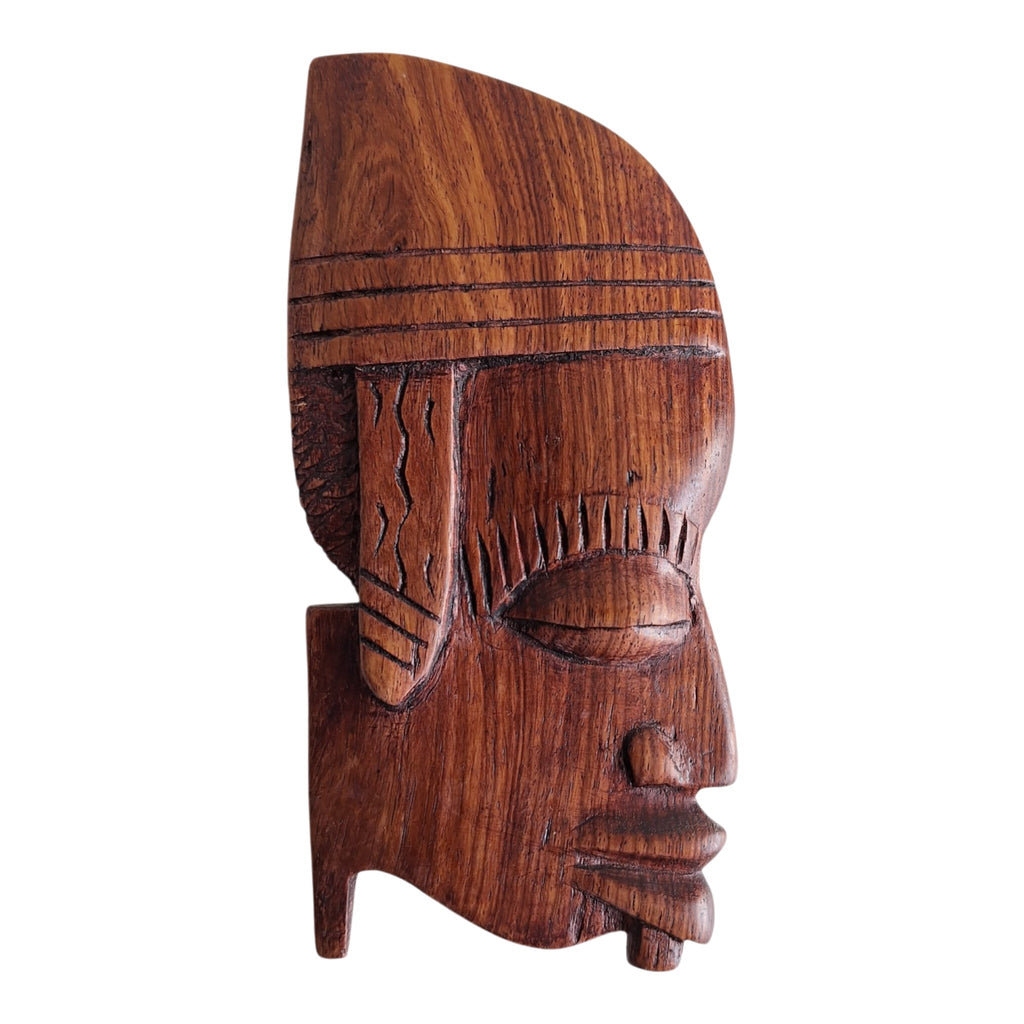 Handgesneden houten wandmasker - gezicht in profiel