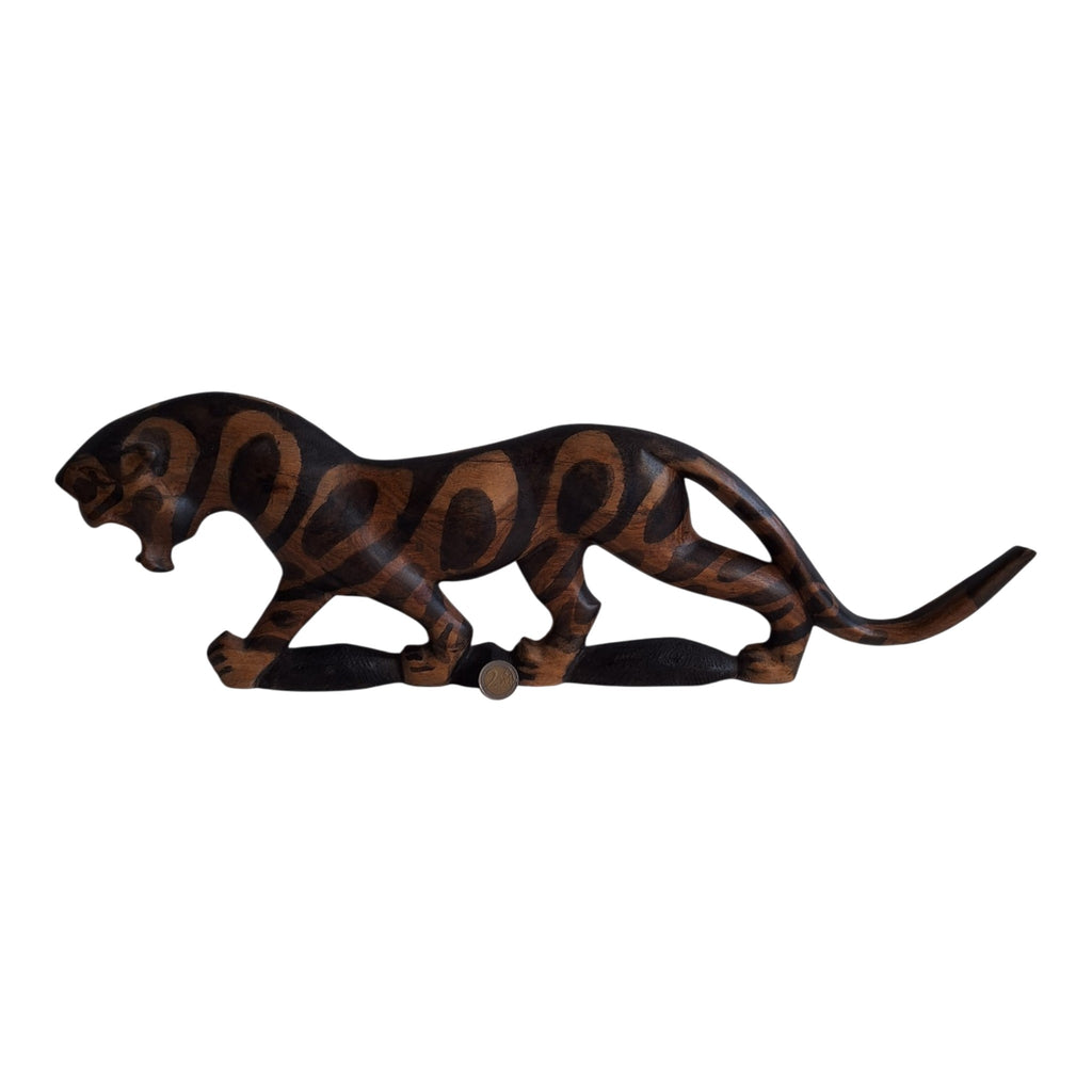 Houten tijger voor aan de muur - houtsnijwerk uit Kenia