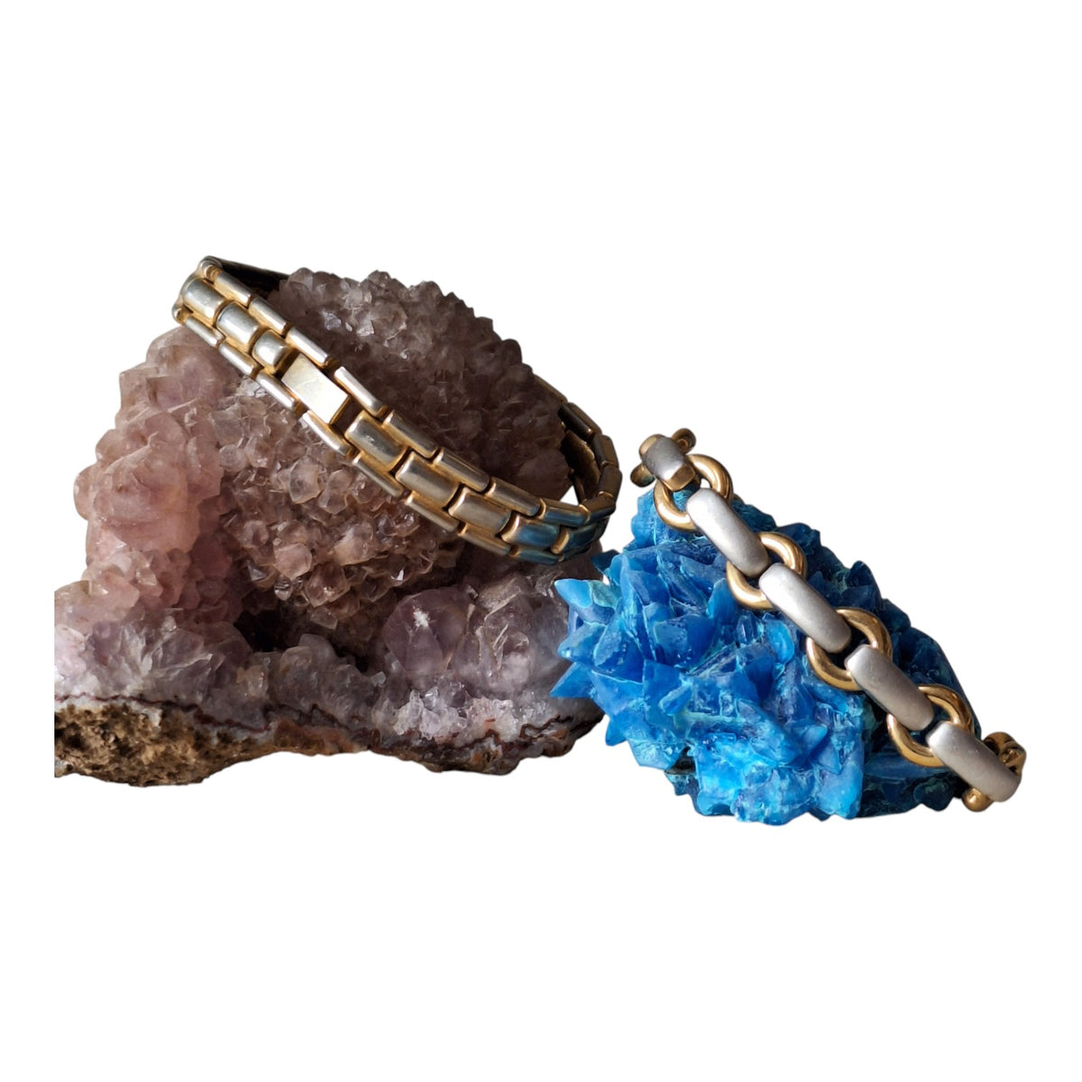 Set aus zwei goldfarbenen Damen-Gliederarmbändern – fein und breit